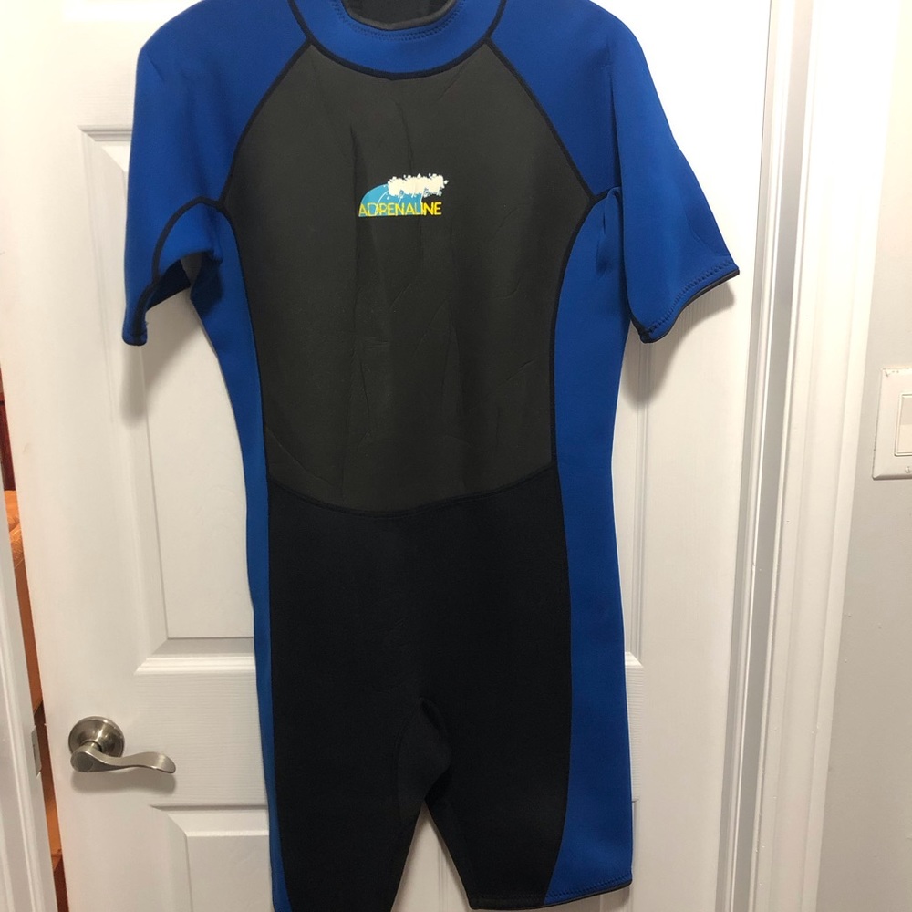Short wetsuit